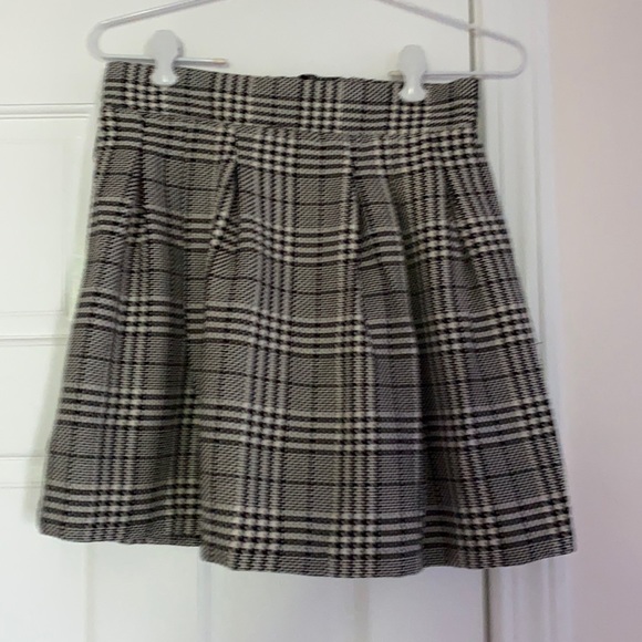 Candie's Dresses & Skirts - Candie’s black and white skirt